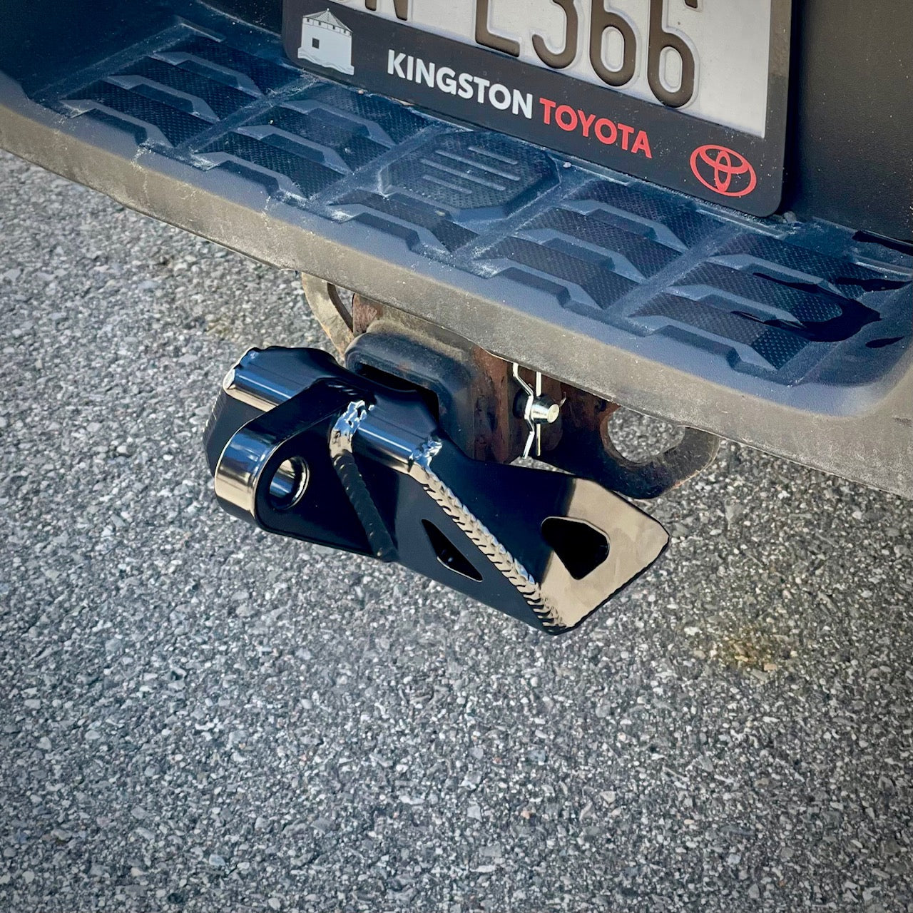 TMR Customs - Toyota Trailer Hitch Skid Plate