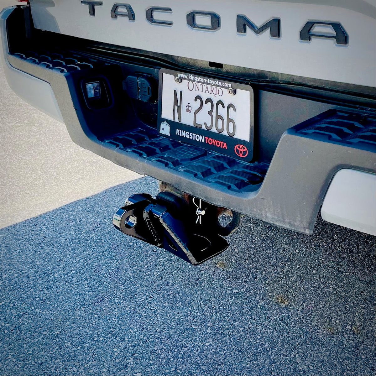 TMR Customs - Toyota Trailer Hitch Skid Plate