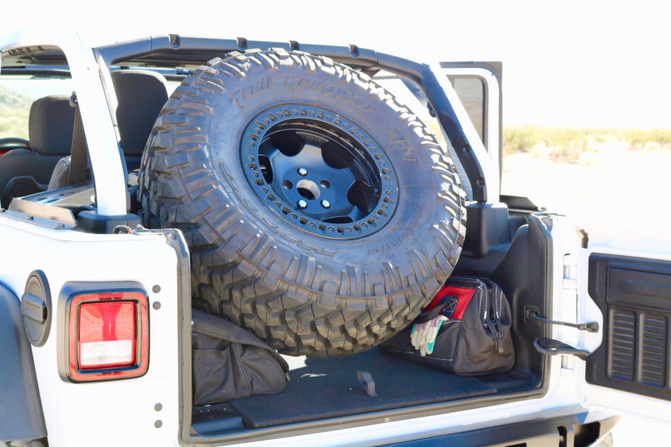 Jeep JLU GateKeeper Tire Carrier